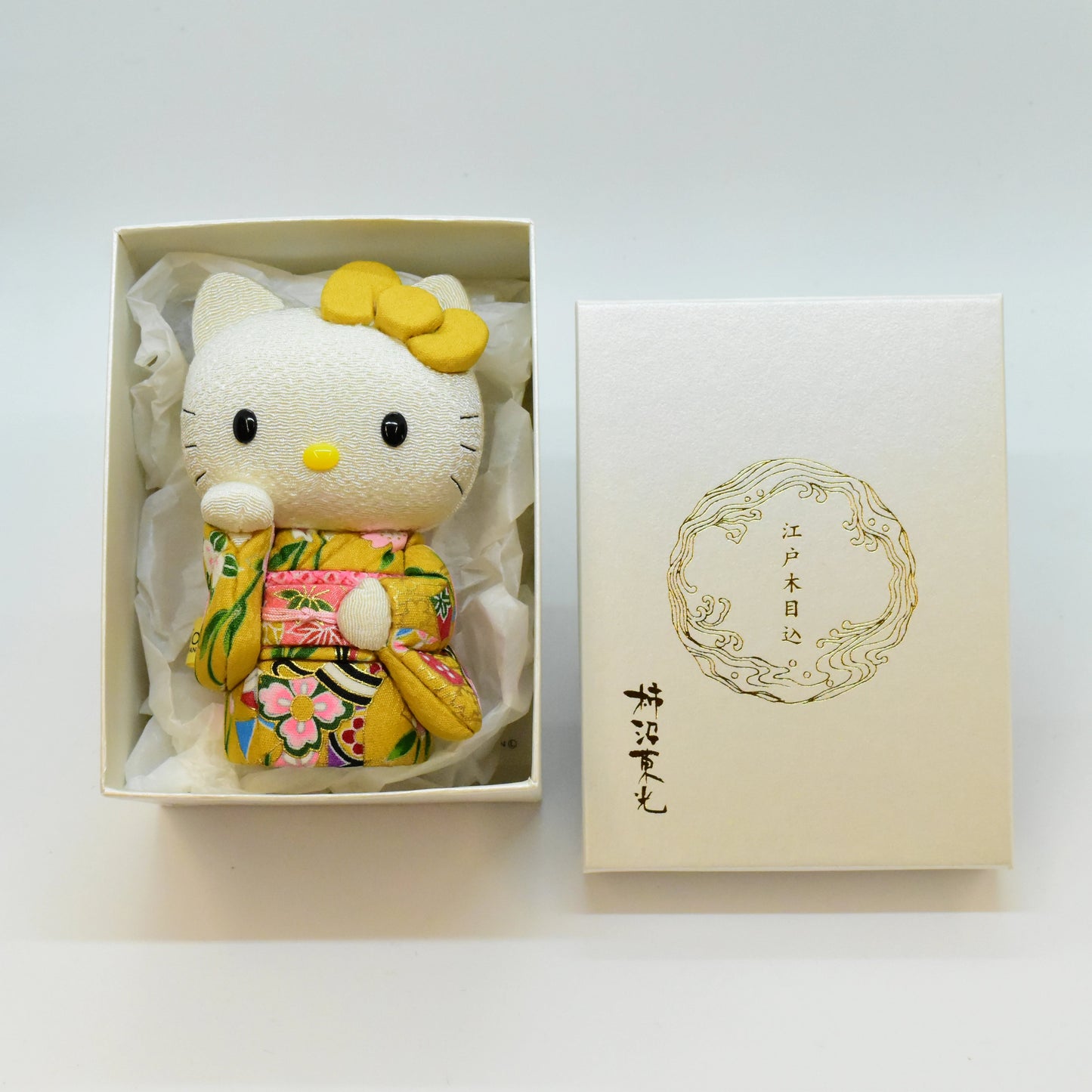 Edo Mokumegome Doll Inviting Hello Kitty