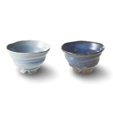 Flat bowl with two colors